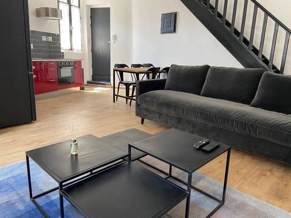 Appartement De Standing Au Coeur D'Avignon Bagian luar foto